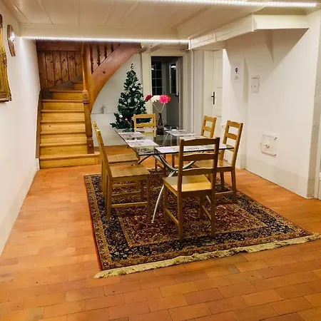 Homestay Chalet Jungfrau View
